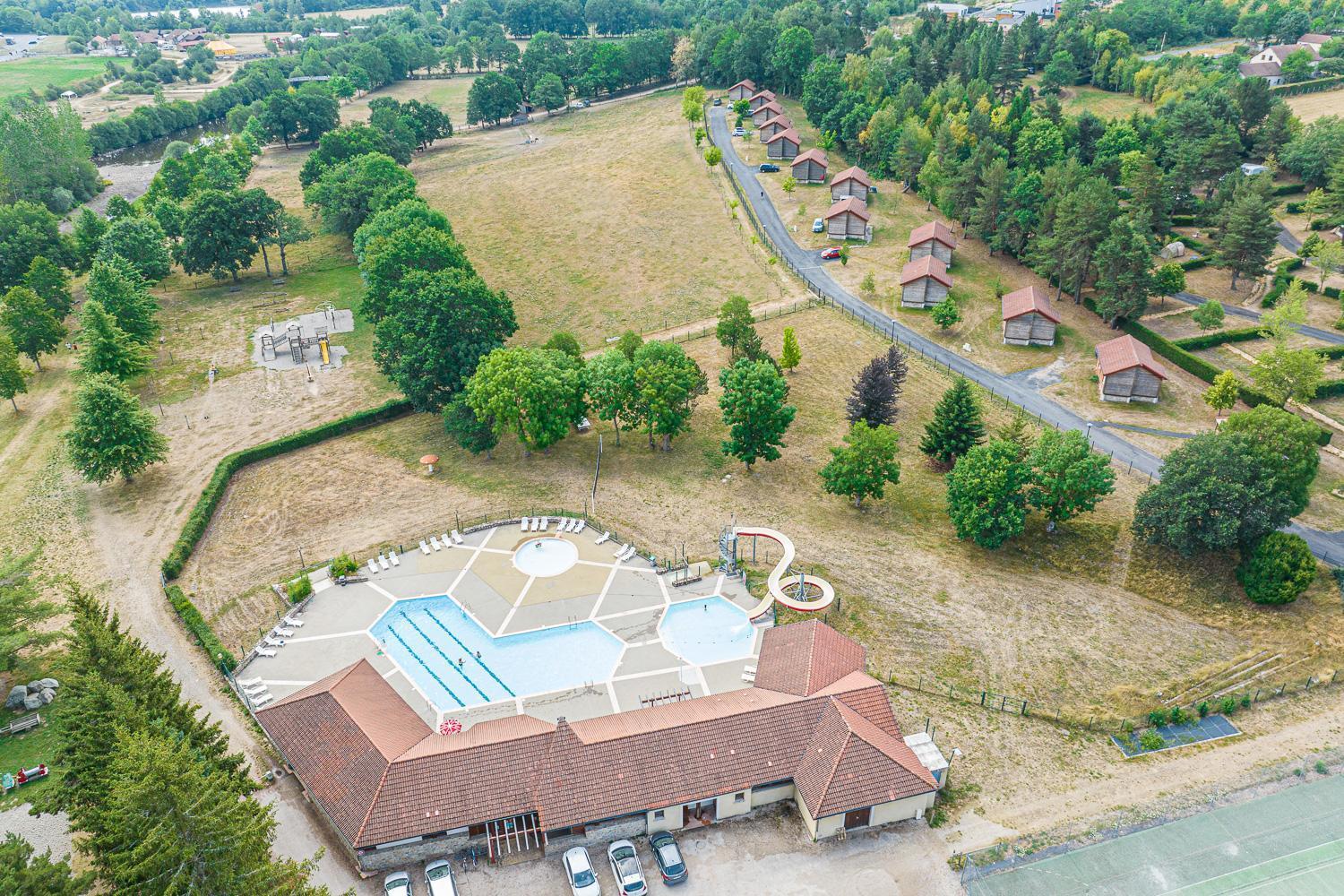 Village De Gites Du Malzieu Le Malzieu-Ville Exteriér fotografie